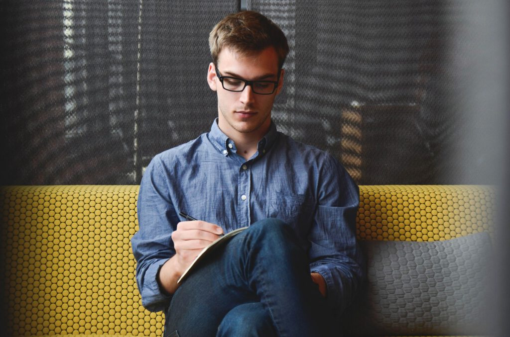 Want happier and more productive employees? make sure the HR policy is actually being enforced (most bosses ignore it)