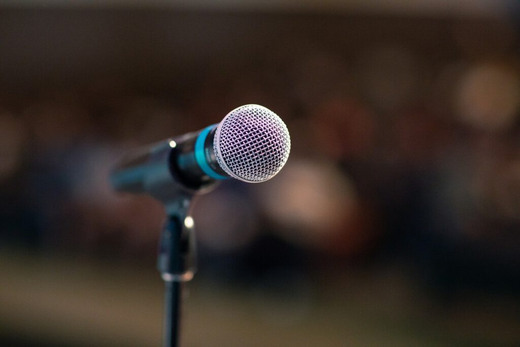 The best public speakers all do this one thing