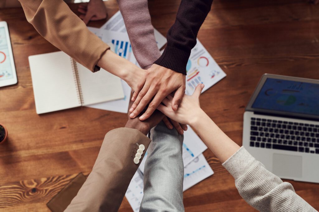7 things you should include on your resume about your work experience, according to 2 headhunters